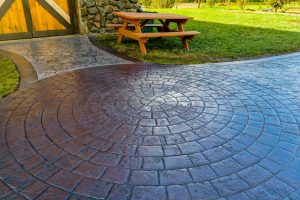 outdoor living space by oregon contractor