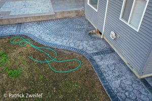 outdoor decorative concrete walkways