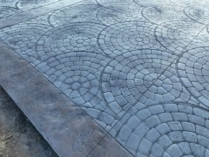 cobblestone concrete stamping driveway