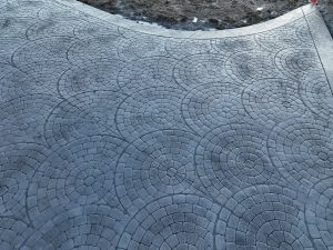 cobblestone concrete stamping driveway