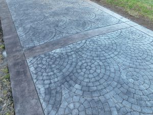 cobblestone concrete stamping driveway