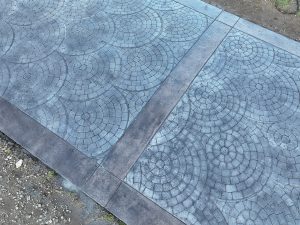 cobblestone concrete stamping driveway