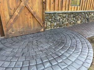 cobblestone concrete stamping driveway