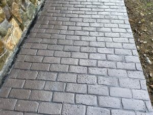 cobblestone concrete stamping driveway