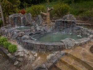 water feature waterfalls hardscaping northwest oregon