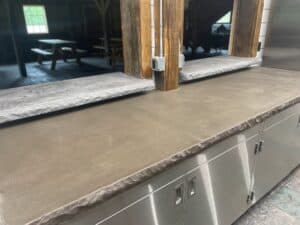 vertical overlay subway tile