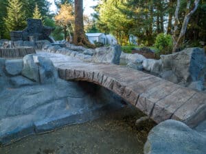 water feature waterfalls hardscaping northwest oregon