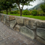 retaining wall random stone