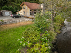 concrete flood wall retaining wall