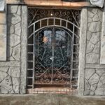 vertical stone overlay concrete