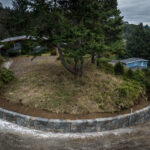 Retaining wall random stone concrete