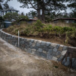Retaining wall random stone concrete