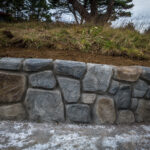 Retaining wall random stone concrete