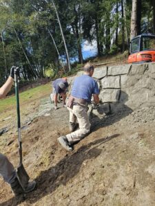 formless concrete retaining wall & hardscaping natural stone concrete