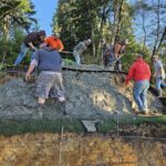 formless concrete retaining wall & hardscaping natural stone concrete