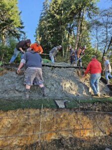 formless concrete retaining wall & hardscaping natural stone concrete