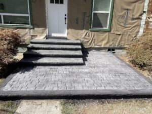 formless concrete retaining wall & hardscaping natural stone concrete