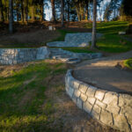 formless concrete retaining wall & hardscaping natural stone concrete