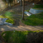 formless concrete retaining wall & hardscaping natural stone concrete