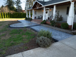 concrete medallion and flagstone patio