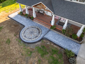 concrete medallion and flagstone patio