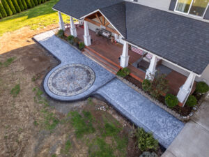 concrete medallion and flagstone patio