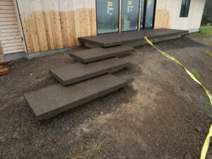 concrete medallion and flagstone patio