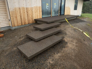 concrete medallion and flagstone patio