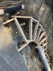 floating concrete steps exposed aggregate